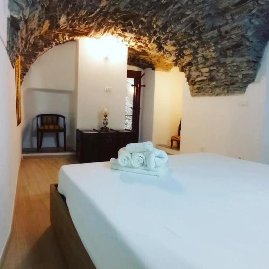 Appartamento Incantevole La Grotta Apricale Exteriér fotografie